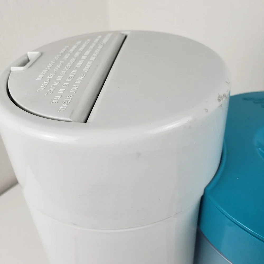 Mr. Coffee The Iced Tea Pot Tm1.7 White and Teal Electric Brewer with Pitcher